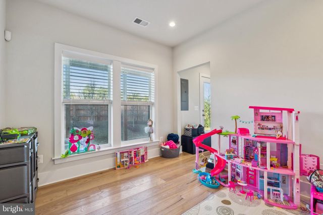 20061 OLD LINE TER, Ashburn, VA 20147