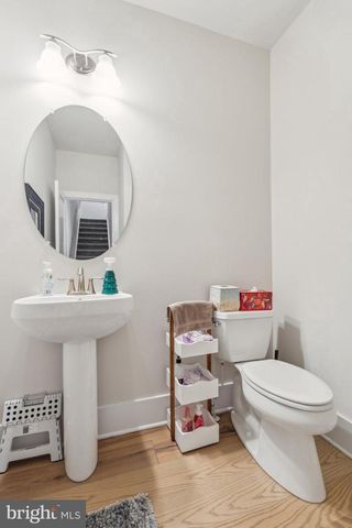 20061 OLD LINE TER, Ashburn, VA 20147