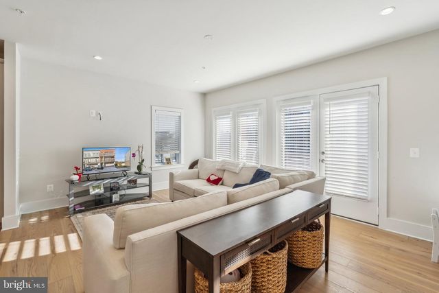 20061 OLD LINE TER, Ashburn, VA 20147