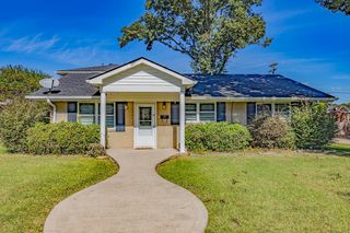 11 Austin Dr, Houma, LA 70360