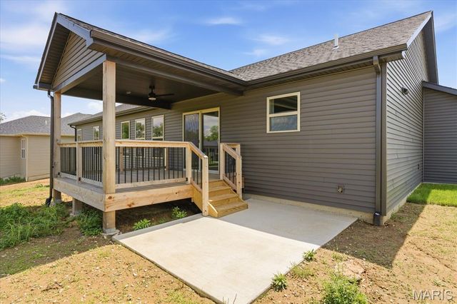 1232 Ole Town Bridge, O'fallon, IL 62269