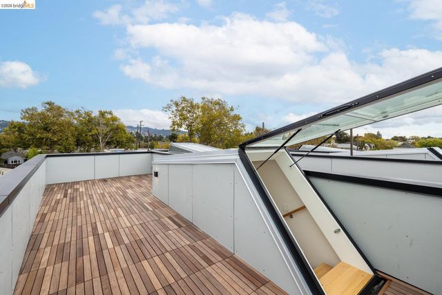 813 Jones, Berkeley, CA 94710