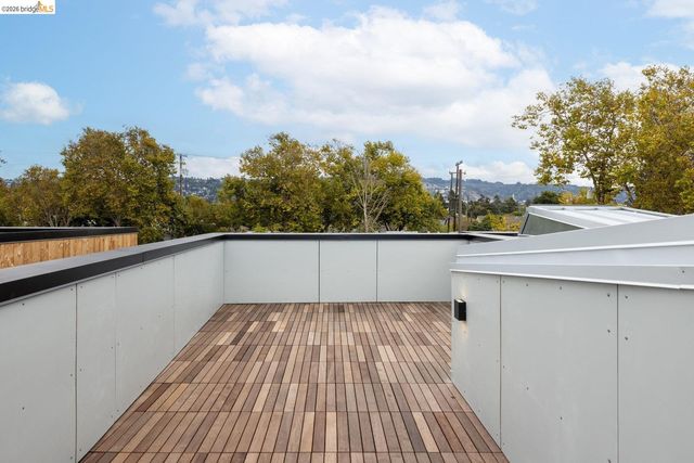 813 Jones, Berkeley, CA 94710