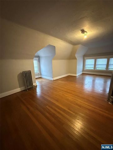 139 Summit Cross, Rutherford, NJ 07070