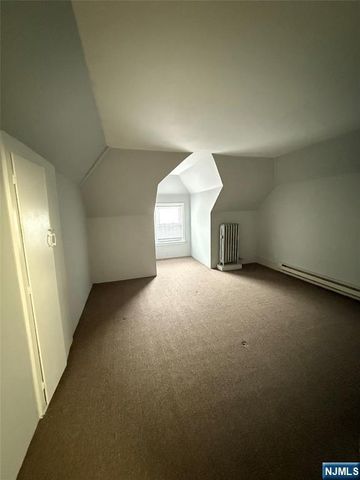 139 Summit Cross, Rutherford, NJ 07070