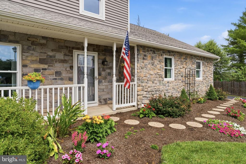 114 IVORY RD, PHOENIXVILLE, PA 19460 — photo 5