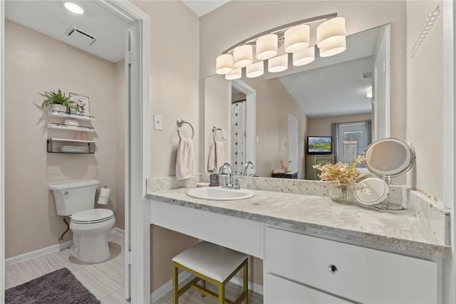 14020 Schroeder Road 126, Houston, TX 77070