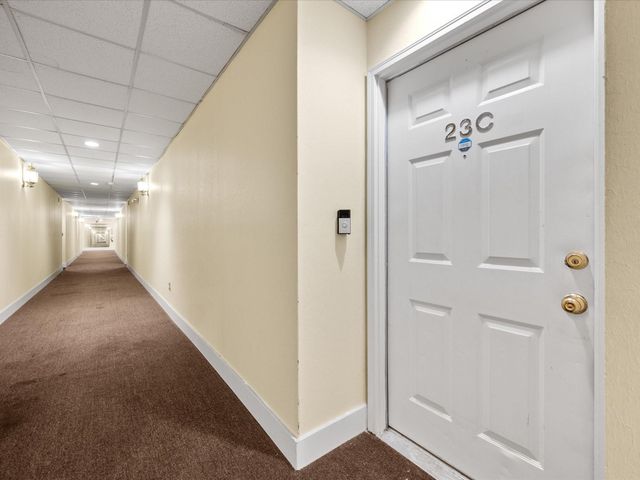 2211 S Braeswood Boulevard 23C, Houston, TX 77030