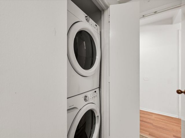 2211 S Braeswood Boulevard 23C, Houston, TX 77030