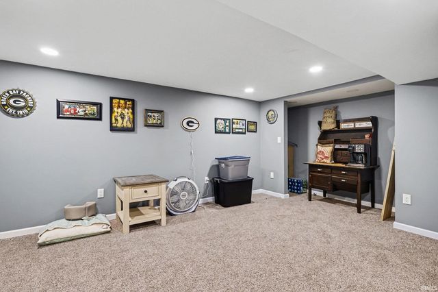 18460 Brewster Drive, Bristol, IN 46507