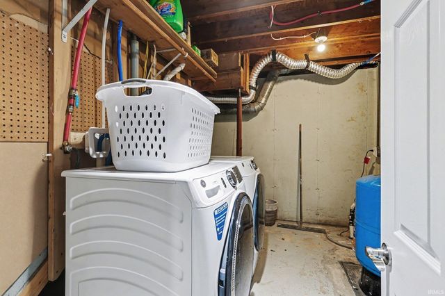 18460 Brewster Drive, Bristol, IN 46507