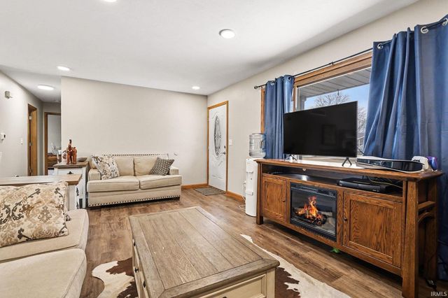 18460 Brewster Drive, Bristol, IN 46507