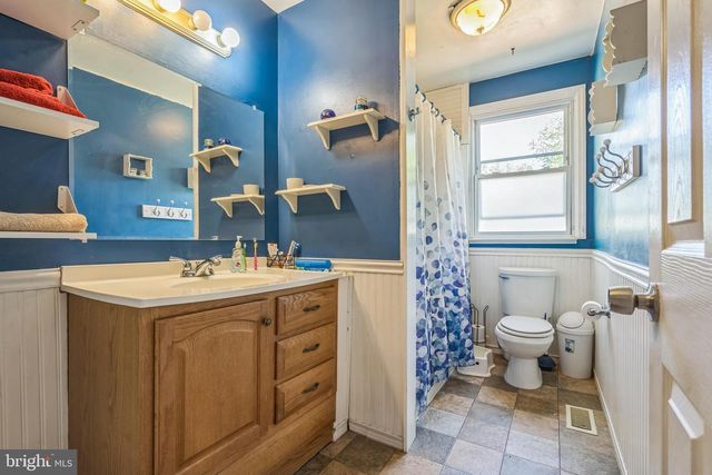 6 LINDEN COURT, Blackwood, NJ 08012
