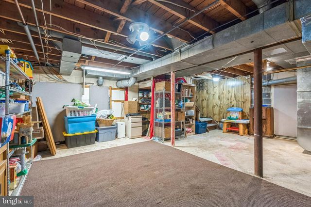 6 LINDEN COURT, Blackwood, NJ 08012