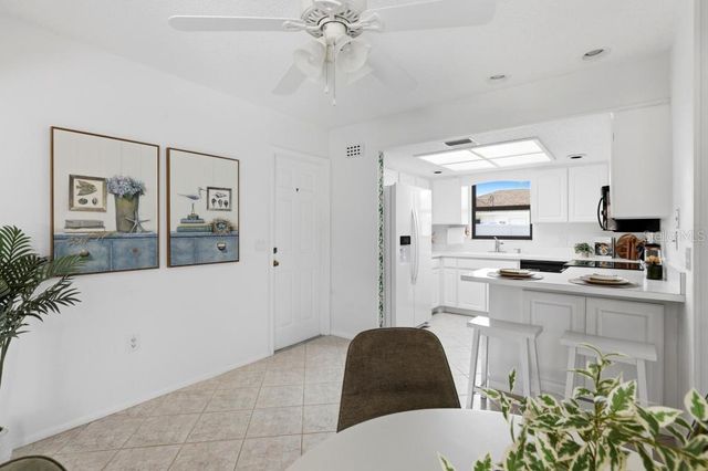 154 HOURGLASS DRIVE, Venice, FL 34293