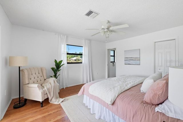 154 HOURGLASS DRIVE, Venice, FL 34293