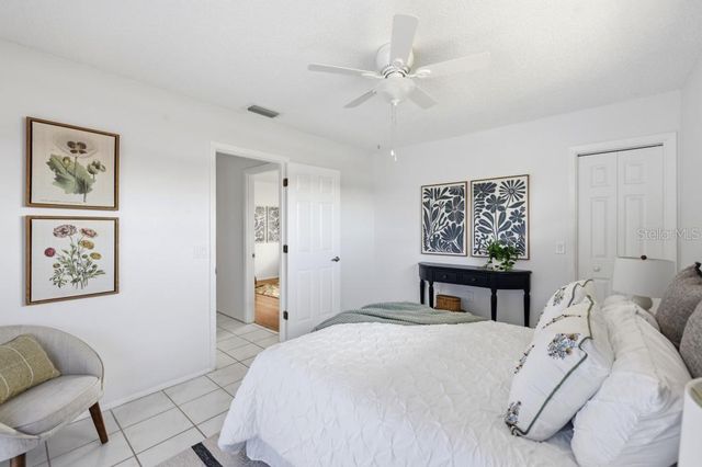 154 HOURGLASS DRIVE, Venice, FL 34293