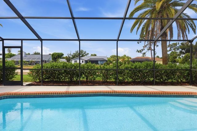 154 HOURGLASS DRIVE, Venice, FL 34293