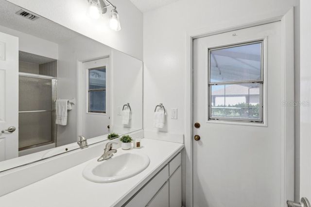154 HOURGLASS DRIVE, Venice, FL 34293