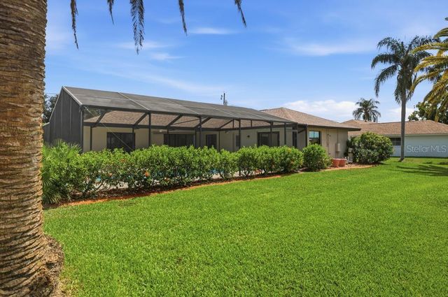 154 HOURGLASS DRIVE, Venice, FL 34293