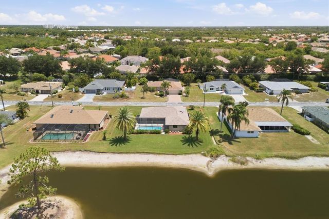154 HOURGLASS DRIVE, Venice, FL 34293