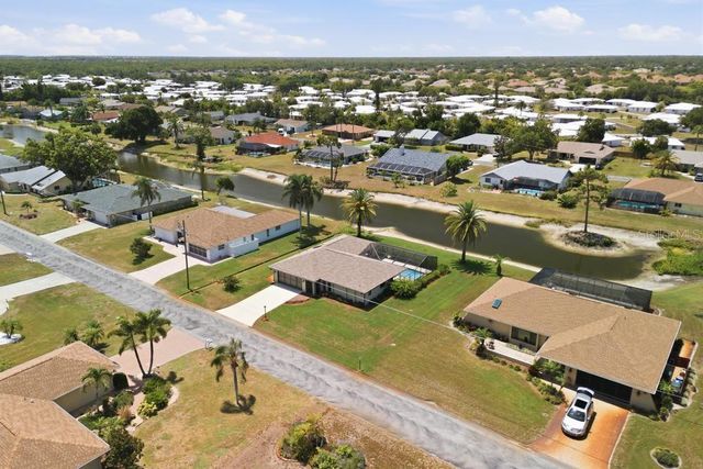 154 HOURGLASS DRIVE, Venice, FL 34293