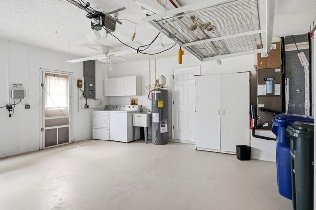154 HOURGLASS DRIVE, Venice, FL 34293