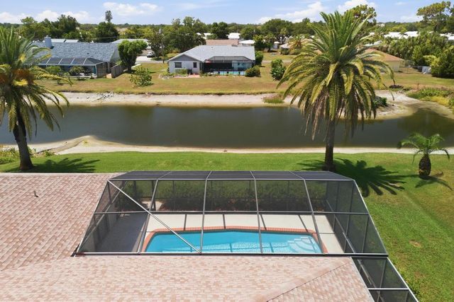 154 HOURGLASS DRIVE, Venice, FL 34293