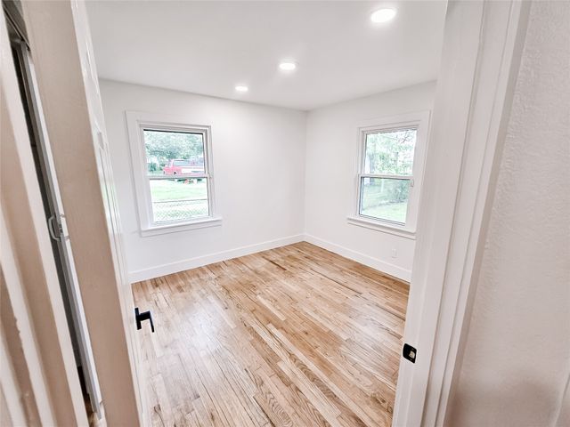 309 Brunswick Lane, Mesquite, TX 75149