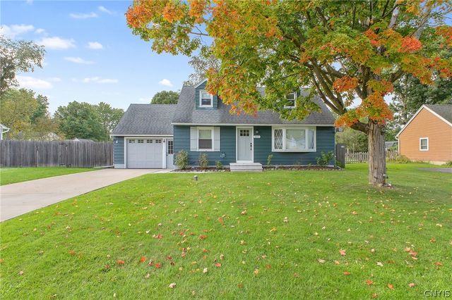 207 Juanita Drive, Salina, NY 13090