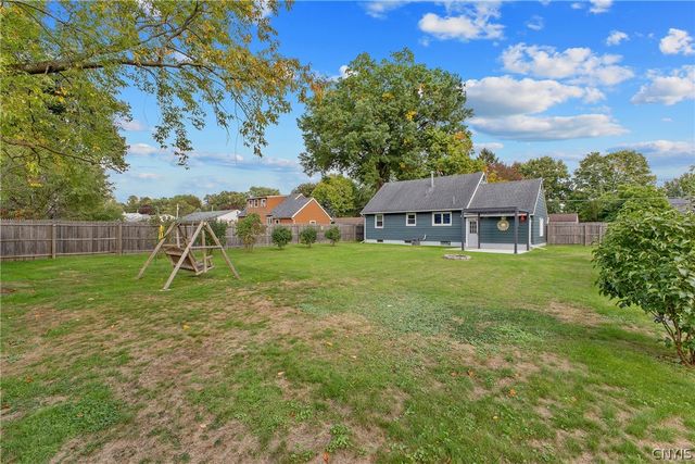 207 Juanita Drive, Salina, NY 13090