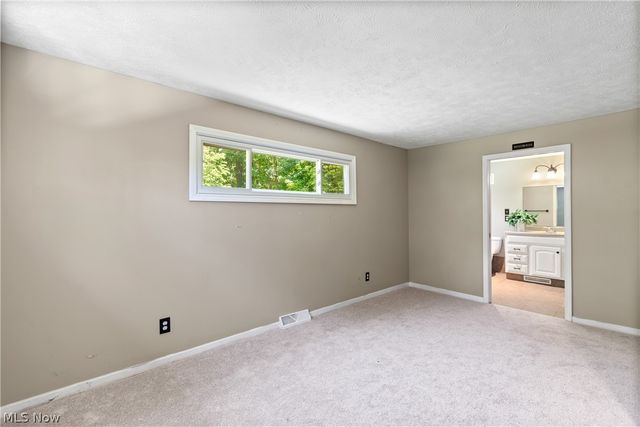 6541 Newton Falls Road, Ravenna, OH 44266