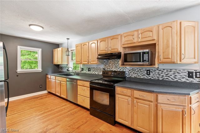 6541 Newton Falls Road, Ravenna, OH 44266