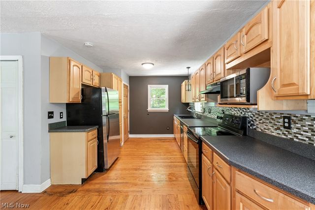 6541 Newton Falls Road, Ravenna, OH 44266