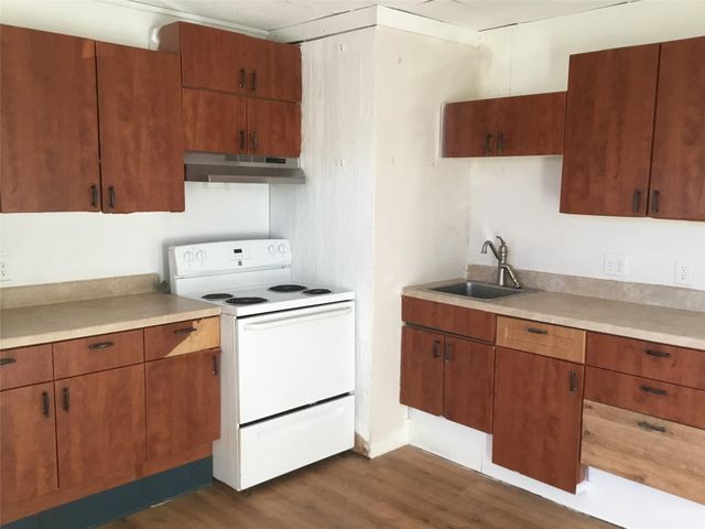 1404 E Bayshore Drive B, Dickinson, TX 77539