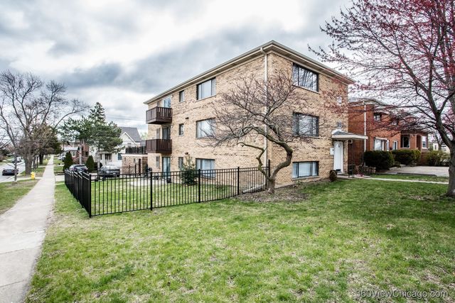 7459 N Waukegan Road 3, Niles, IL 60714