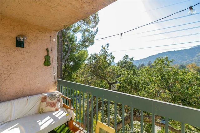 2940 N Verdugo Road 305, Glendale, CA 91208