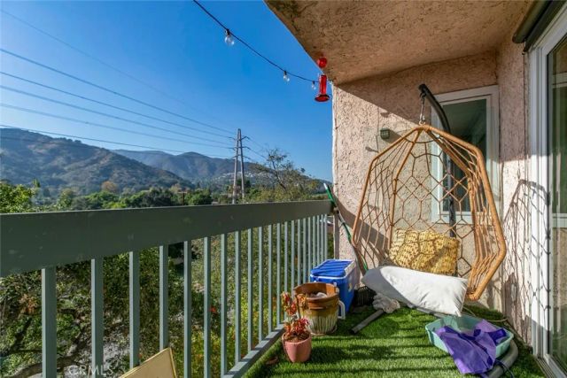 2940 N Verdugo Road 305, Glendale, CA 91208