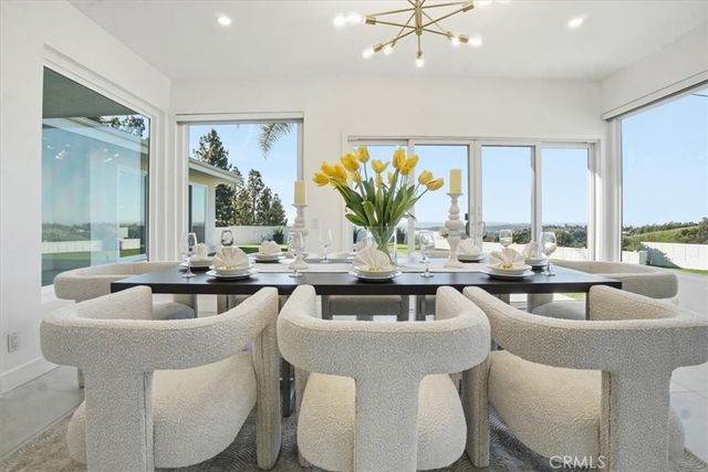 2717 N Mountain Avenue, Claremont, CA 91711