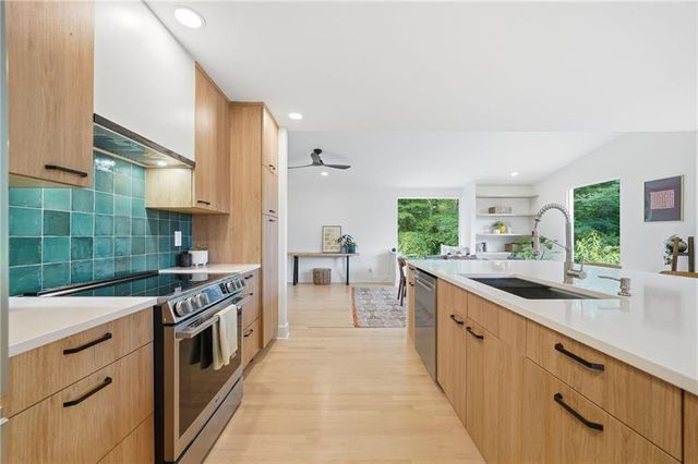 2003 Commodore Lane, Atlanta, GA 30341