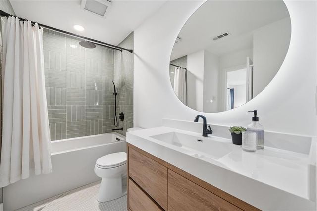 2003 Commodore Lane, Atlanta, GA 30341