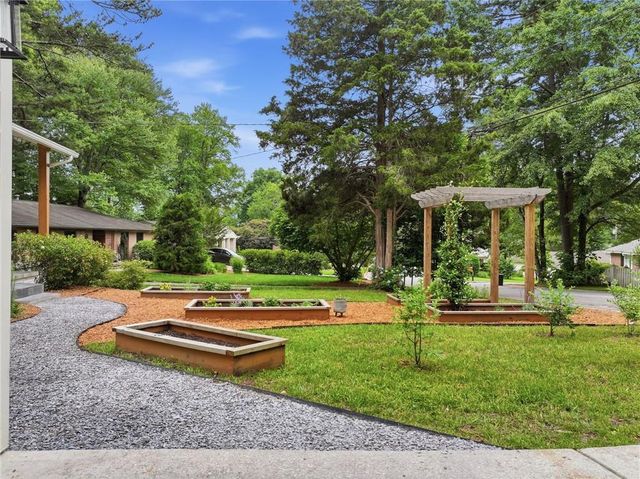 2003 Commodore Lane, Atlanta, GA 30341