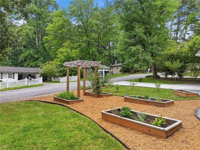 2003 Commodore Lane, Atlanta, GA 30341