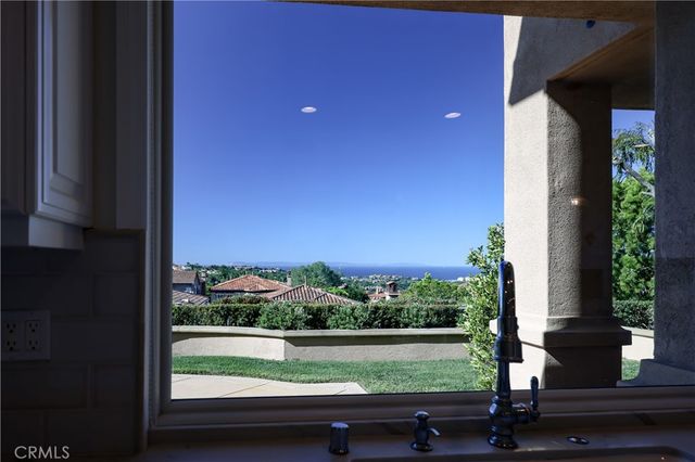 2 Cavalleri, Newport Coast, CA 92657