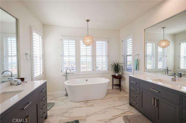 2 Cavalleri, Newport Coast, CA 92657