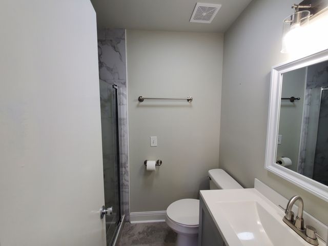 219 Wessington Pl, Hendersonville, TN 37075