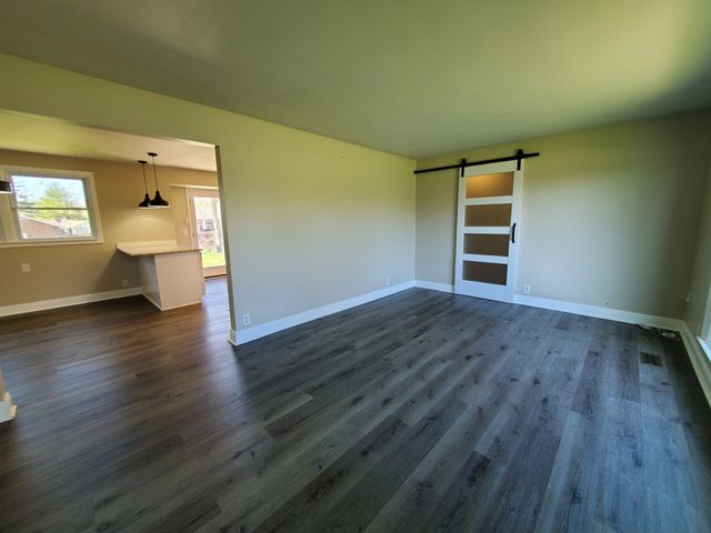 219 Wessington Pl, Hendersonville, TN 37075