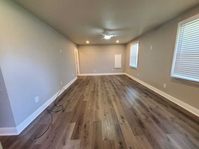 219 Wessington Pl, Hendersonville, TN 37075