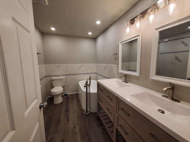 219 Wessington Pl, Hendersonville, TN 37075