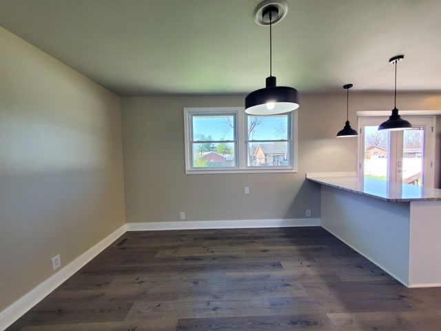 219 Wessington Pl, Hendersonville, TN 37075